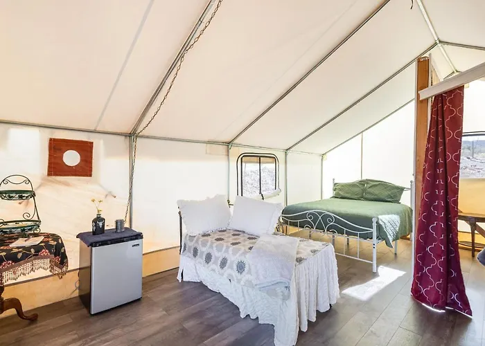 History & Cozy Glamping Luxury tent *