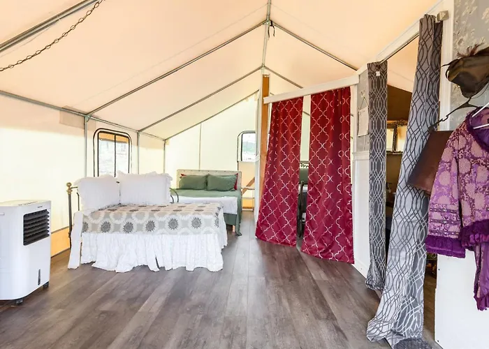 History & Cozy Glamping Luxury tent *
