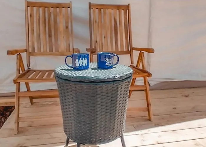 History & Cozy Glamping Tombstone